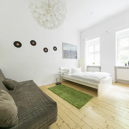 Niederbarnimstrasse Apartamento *